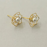 La Rosa Floral Stud Earrings 